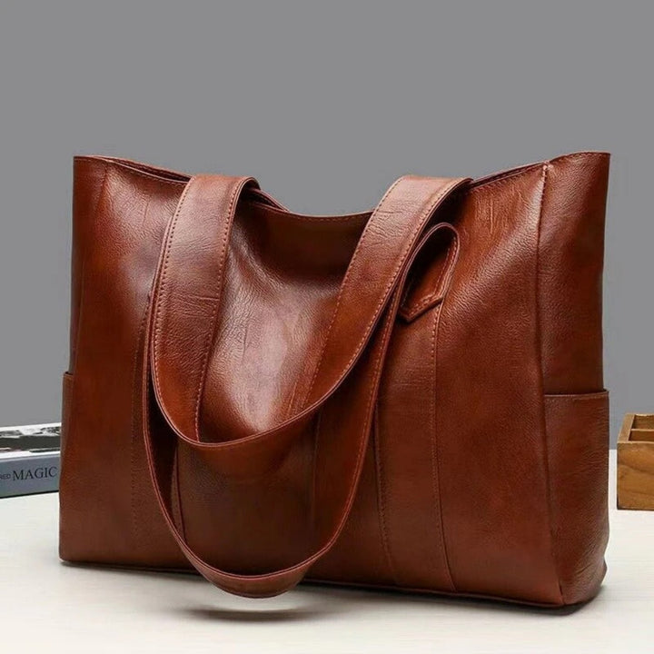 Leather Shoulder Bag Large Capacity Classic Vintage Style Elegant Tote Bag for Everyday