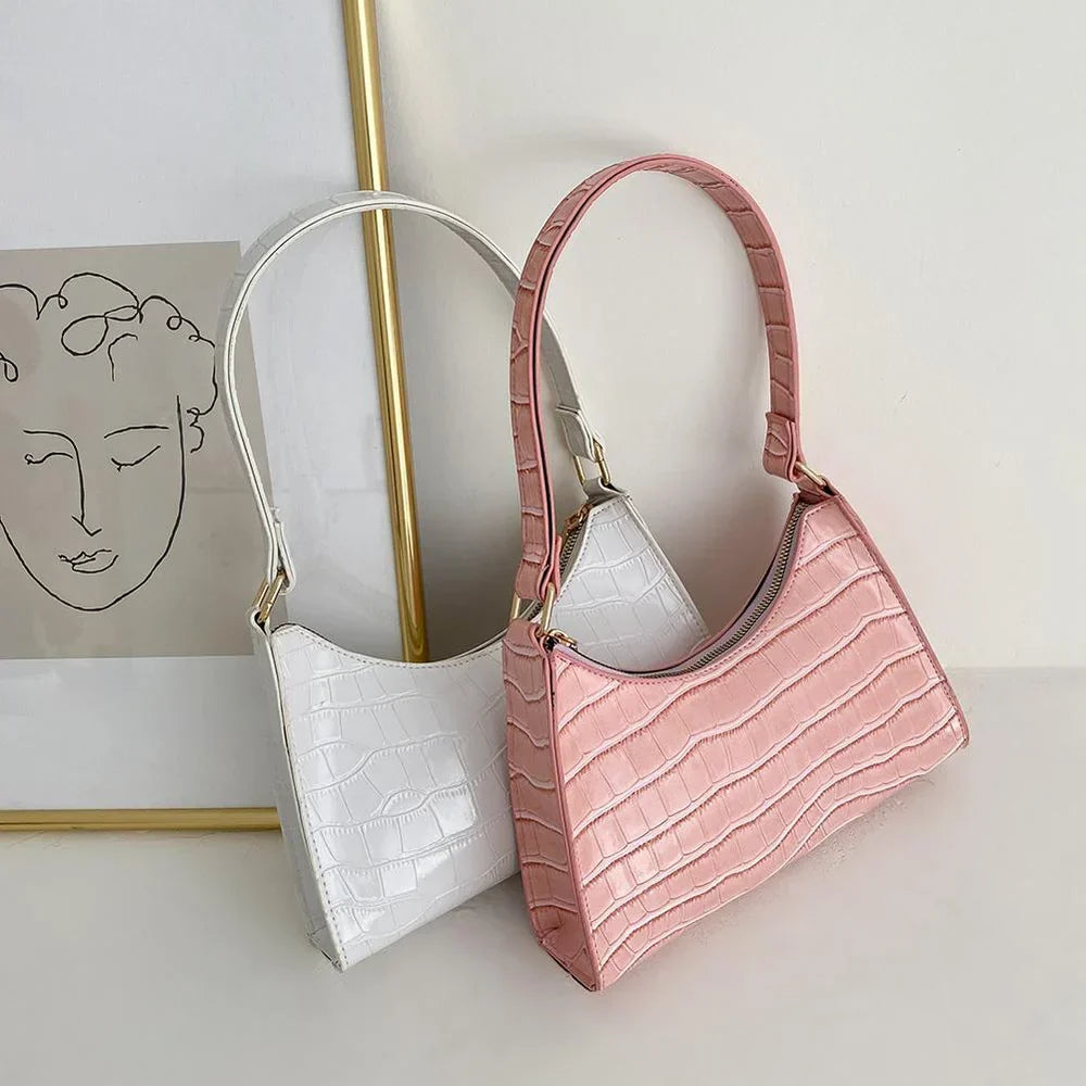 Women's leather shoulder bag in retro style