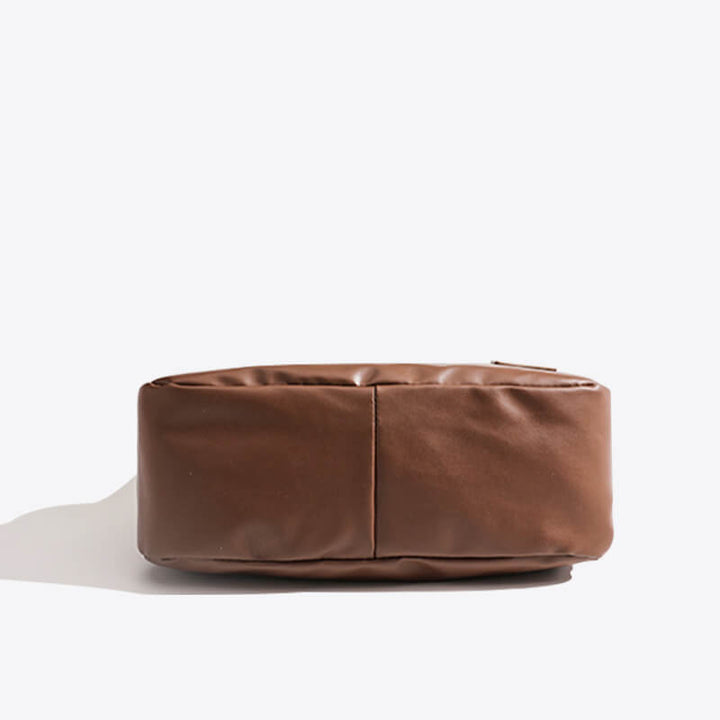 Hobo crossbody bag made of synthetic leather courier bag
