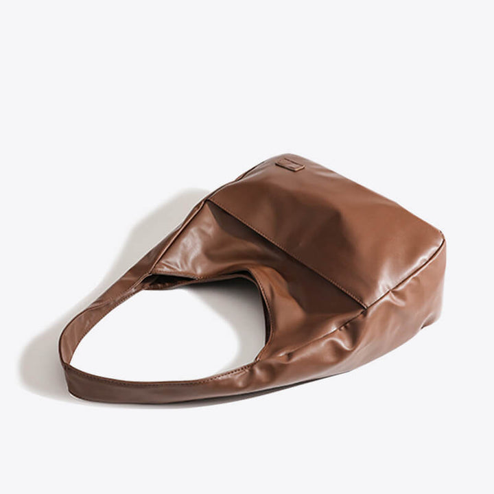Hobo crossbody bag made of synthetic leather courier bag