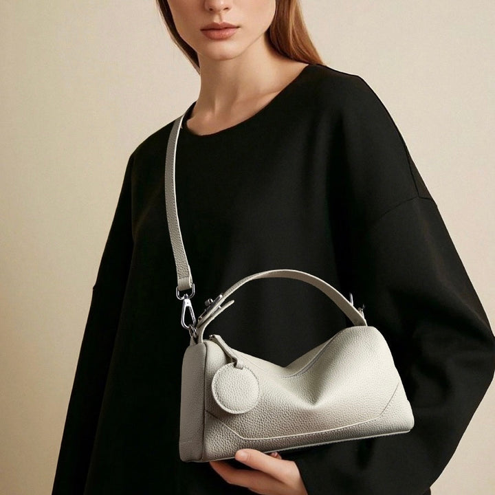 Quilted shoulder bag with shoulder strap
