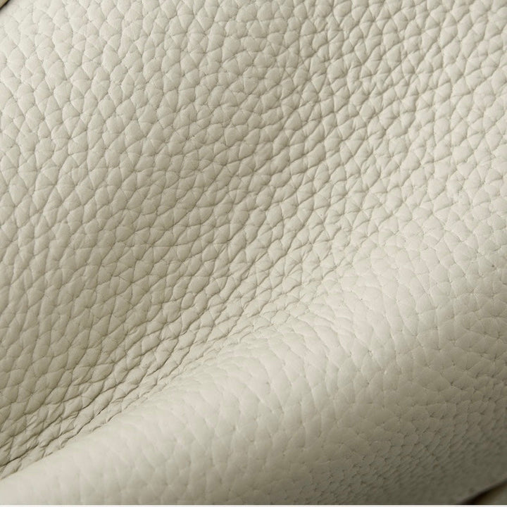 Quilted shoulder bag with shoulder strap