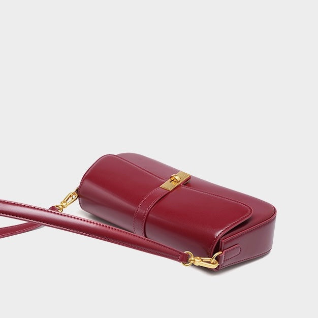 Ladies Baguette Bag with gold twist closure