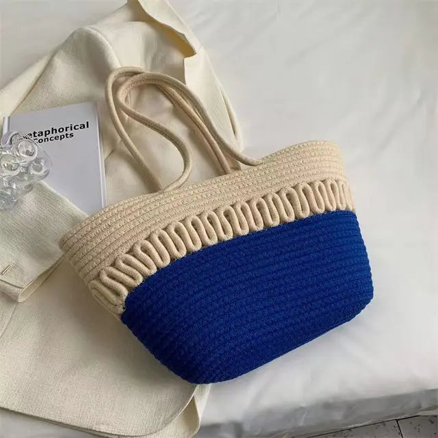 Women's shoulder bag with large capacity handcrafted from knit kit fabric and straw