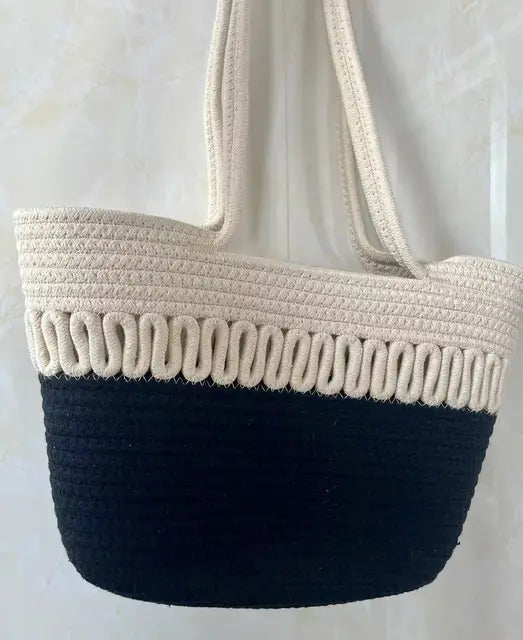 Women's shoulder bag with large capacity handcrafted from knit kit fabric and straw