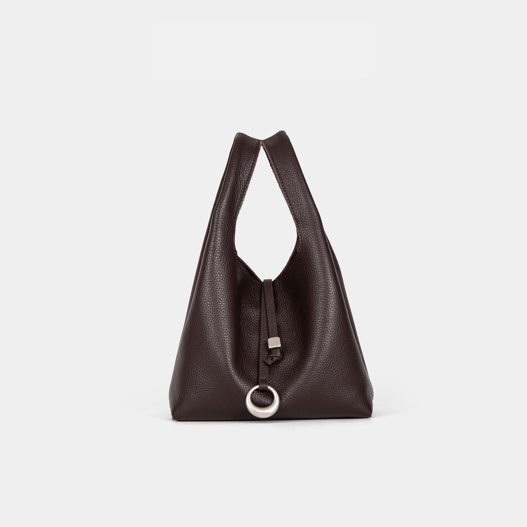 Women's elegant tote bag with innovative closure