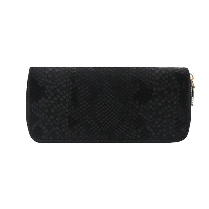 Women's elegant wallet in luxurious snake pattern