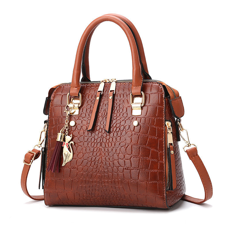 Women's high-quality tote handbag with stylish crocodile leather look and removable shoulder strap