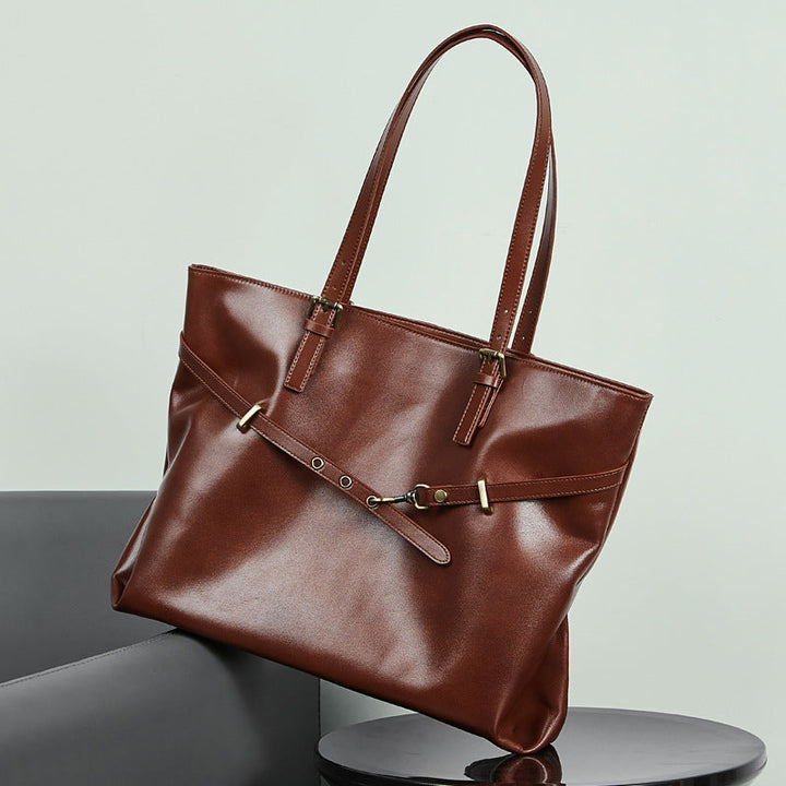 Women's elegant tote bag with practical interior design and stylish accents