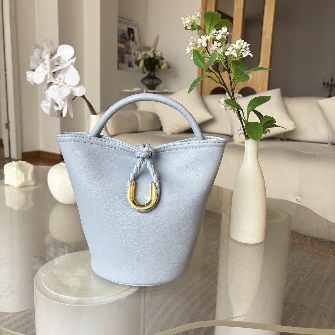Women’s fashionable mini handbag