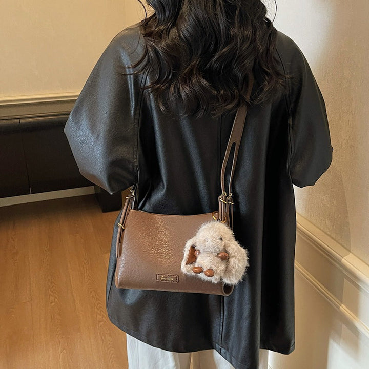 Women's elegant shoulder bag with sophisticated design