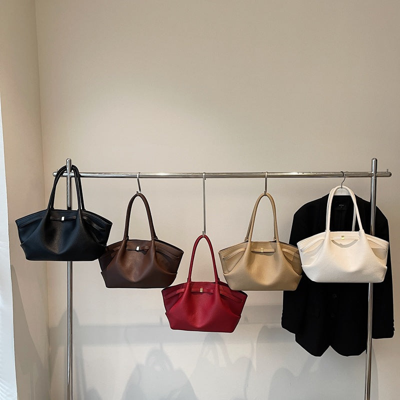 Women's tote bag with structured design