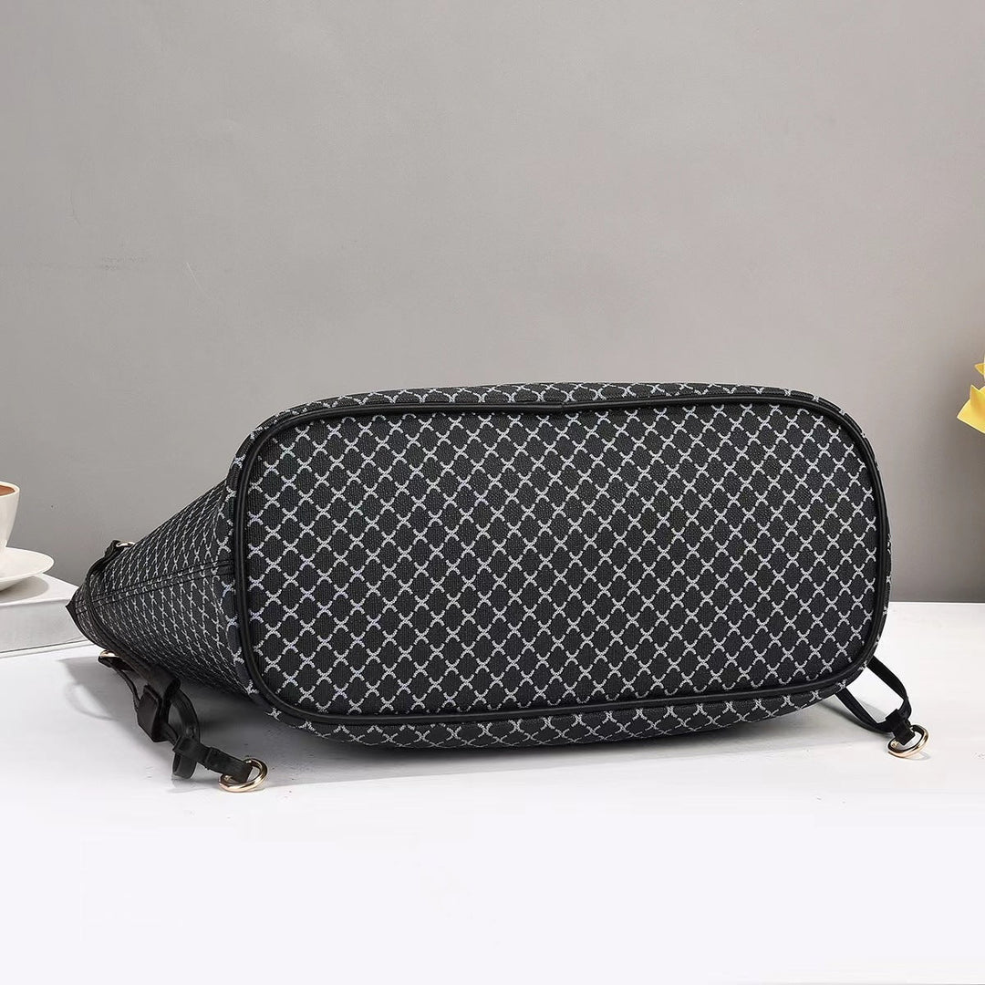 Women's elegant tote bag with detachable mini clutch