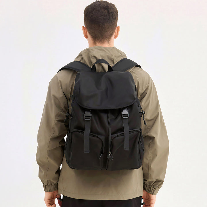 Multi-Compartment Urban Backpack Cardanzo