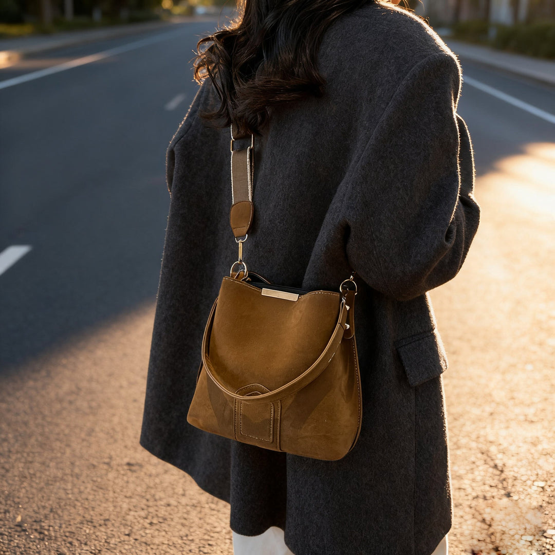 Women’s practical shoulder bag made of high-quality suede