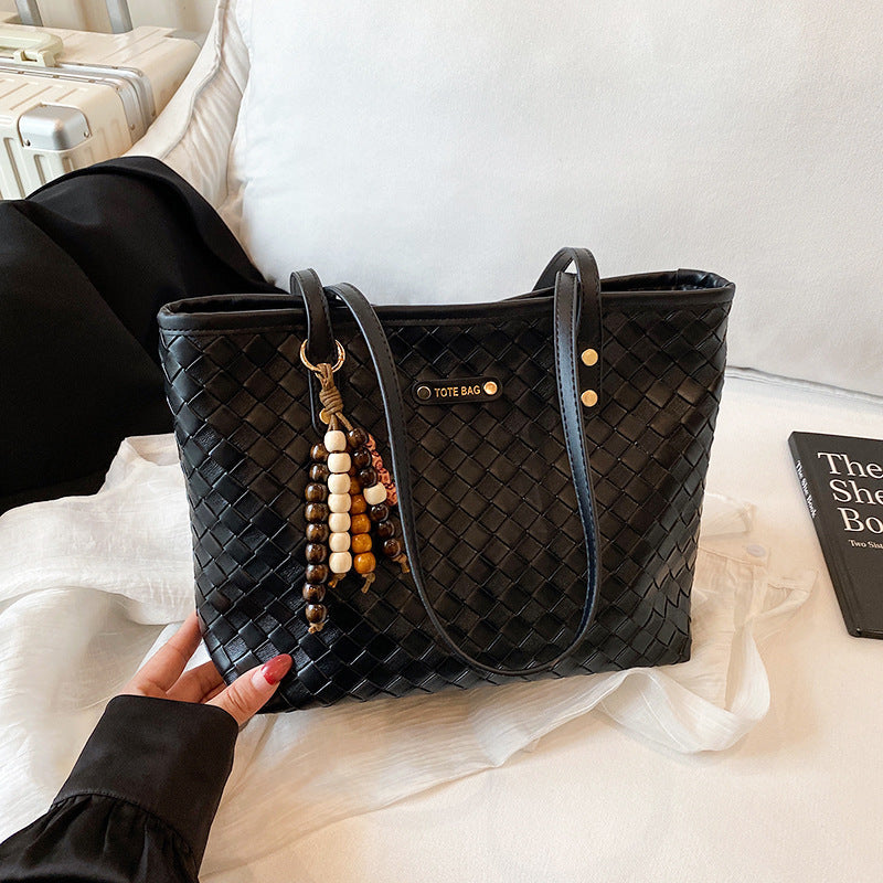 Ladies elegant braided Tote Bag