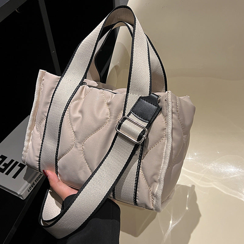 Women's practical shoulder bag with structured details