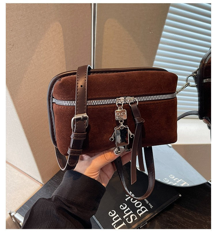 Women's practical shoulder bag made of high-quality suede leather