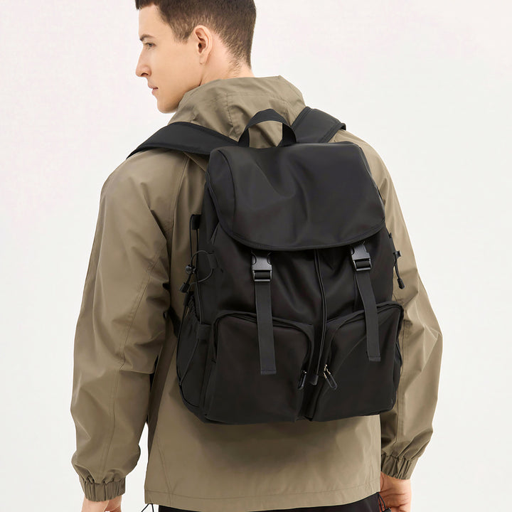 Multi-Compartment Urban Backpack Cardanzo