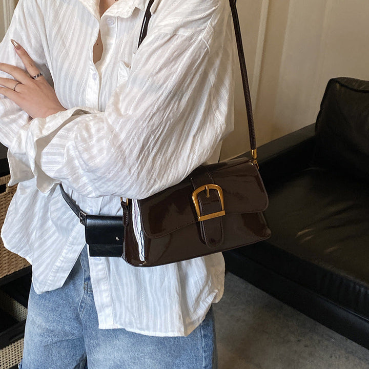 Women's shoulder bag with detachable strap and elegant closure