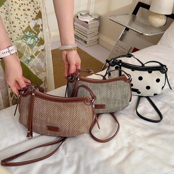 Women's shoulder bag with elegant woven design and removable shoulder strap