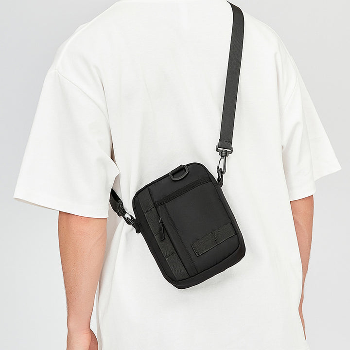 Compact Functional Crossbody Pouch Cardanzo