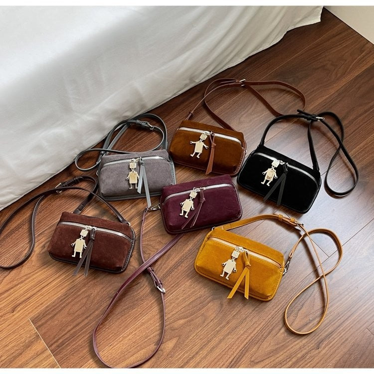 Women's practical shoulder bag made of high-quality suede leather