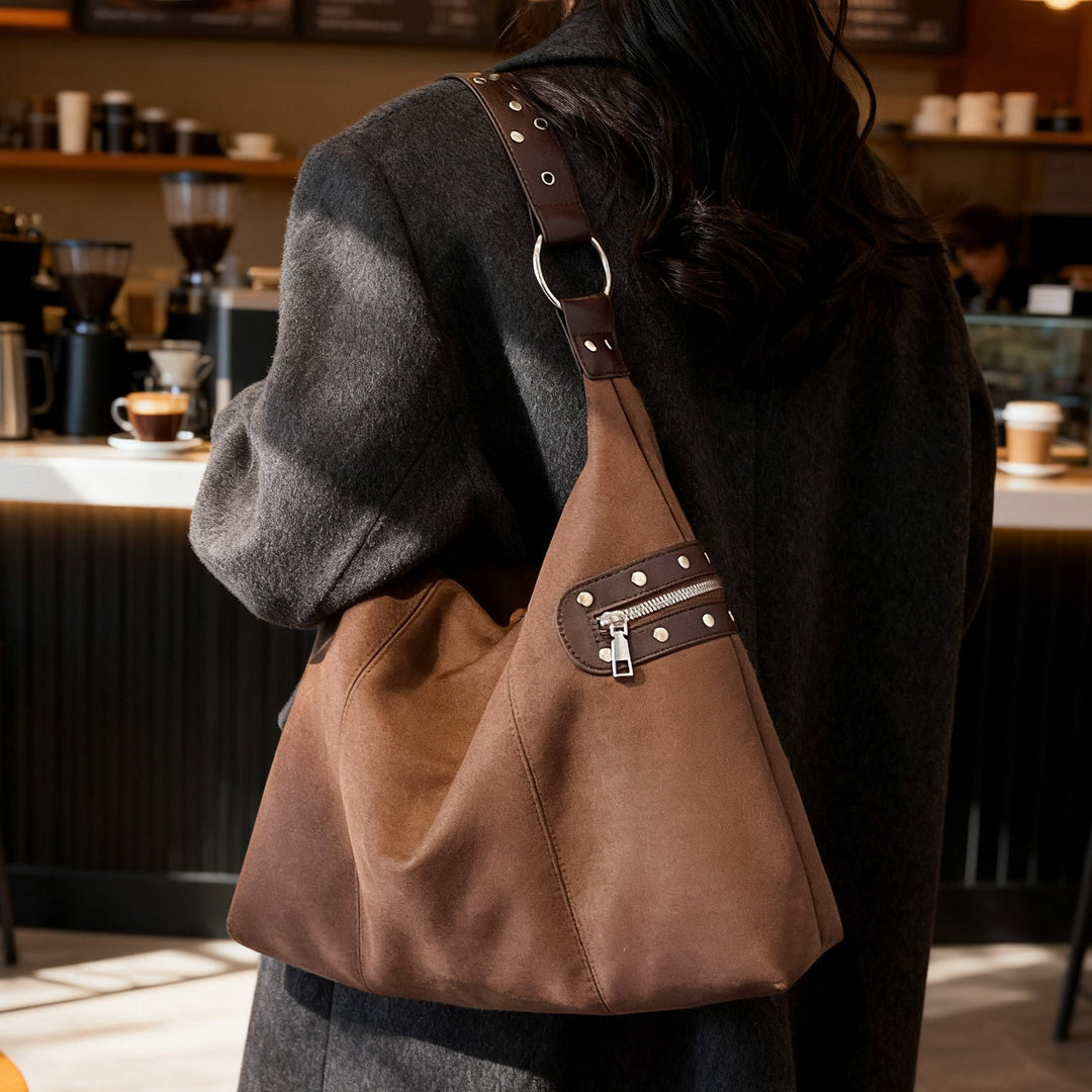 Women's Shoulder Bag in Casual Animal Print Style