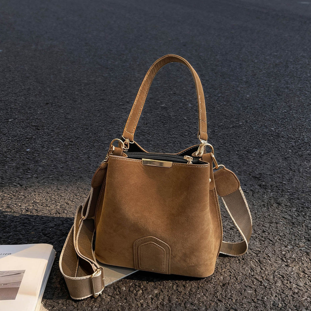 Women’s practical shoulder bag made of high-quality suede