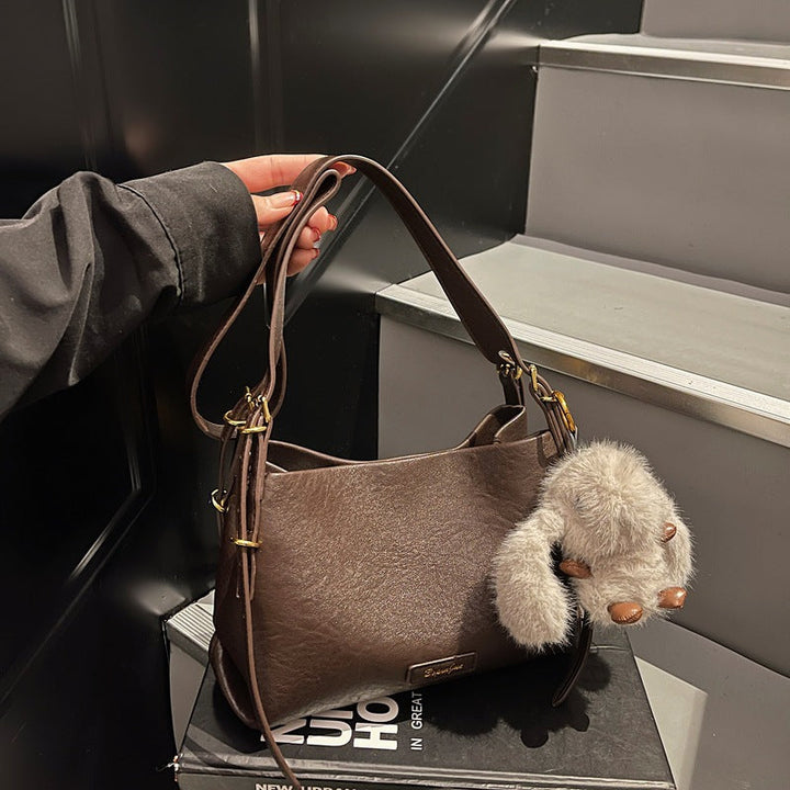 Women's elegant shoulder bag with sophisticated design