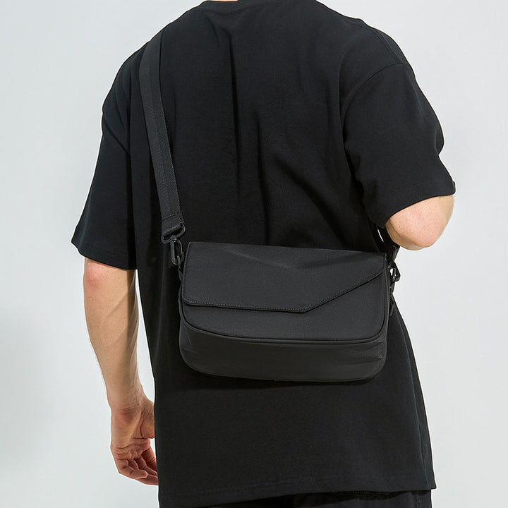Sleek Adjustable Crossbody Satchel Cardanzo