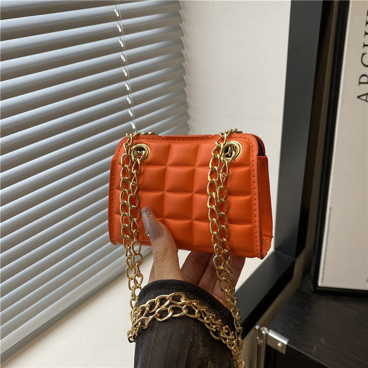Women's fashionable mini handbag with exquisite chain accents