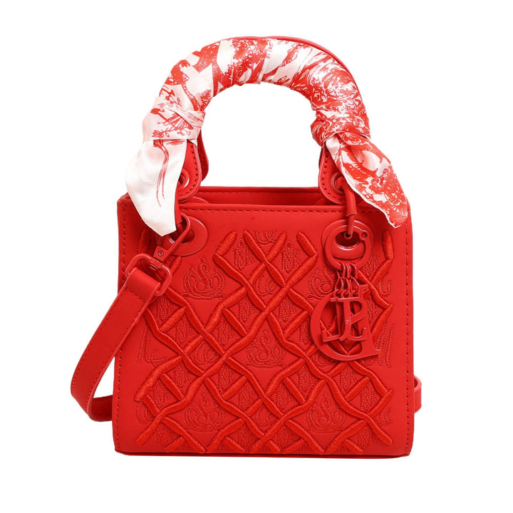 Ladies handbag with luxurious pattern