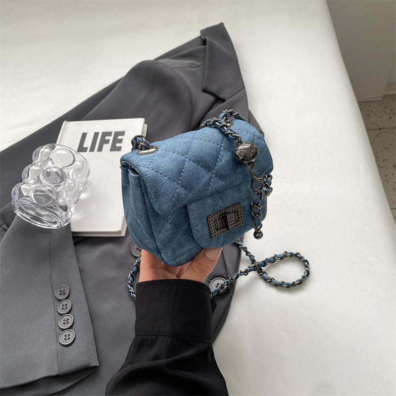 Women's mini handbag with padded design and elegant chain strap