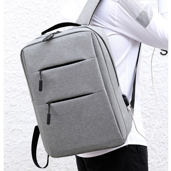 Sleek Tech-Friendly Business Backpack Cardanzo