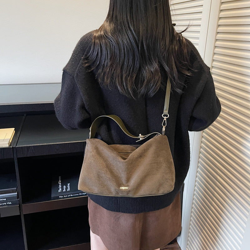 Women's practical shoulder bag made of soft suede