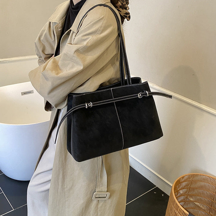 Women's Tote Bag made of high-quality synthetic leather with elegant shoulder strap