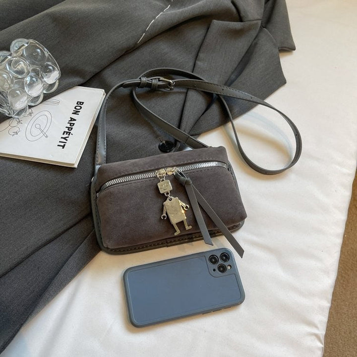 Women's practical shoulder bag made of high-quality suede leather