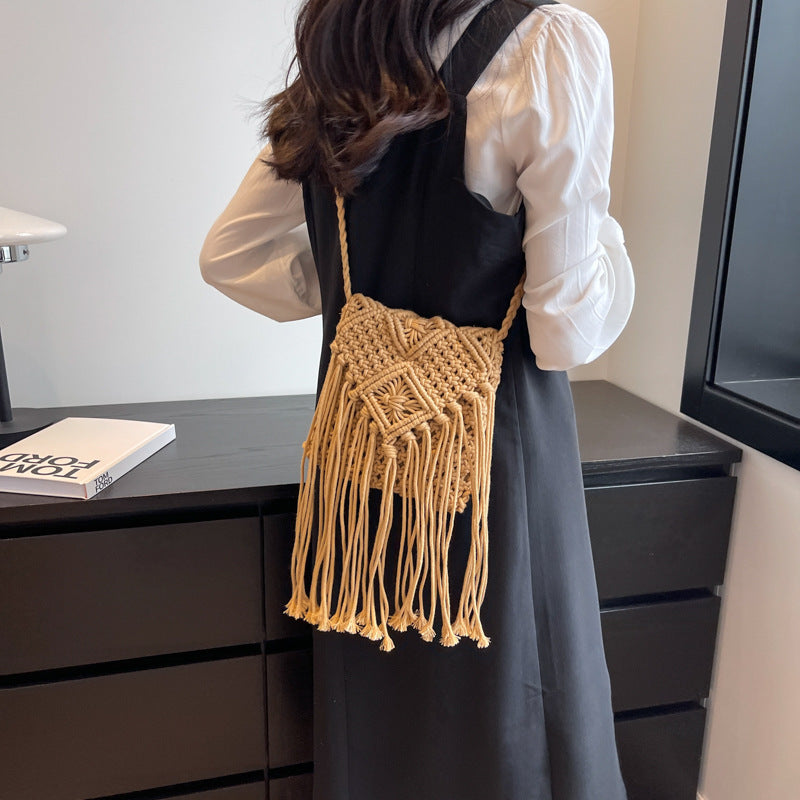 Women's Macrame Shoulder Bag with Decorative Fringes