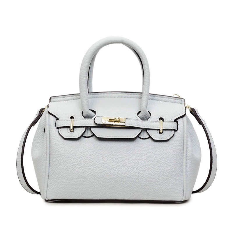 Women's mini handbag with stylish detail