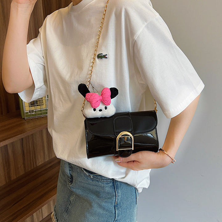 Women’s mini handbag in modern design