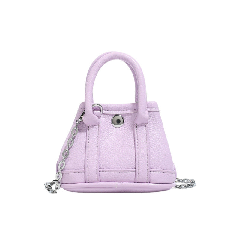 Ladies mini handbag with smooth structure and removable chain strap