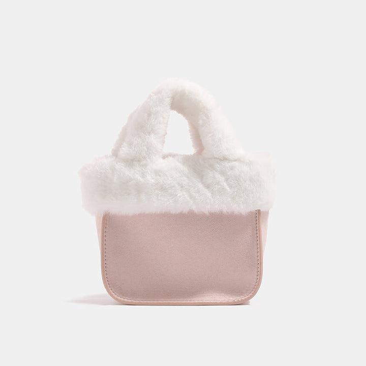 Women’s mini bag with luxurious faux fur collar