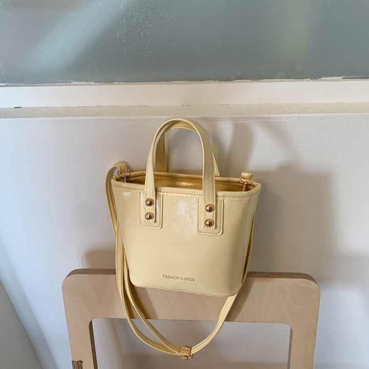 Women’s mini handbag with elegant chain closure