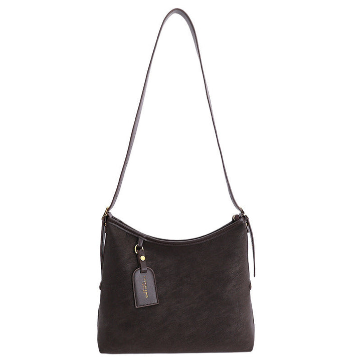 Ladies elegant shoulder bag with soft leather