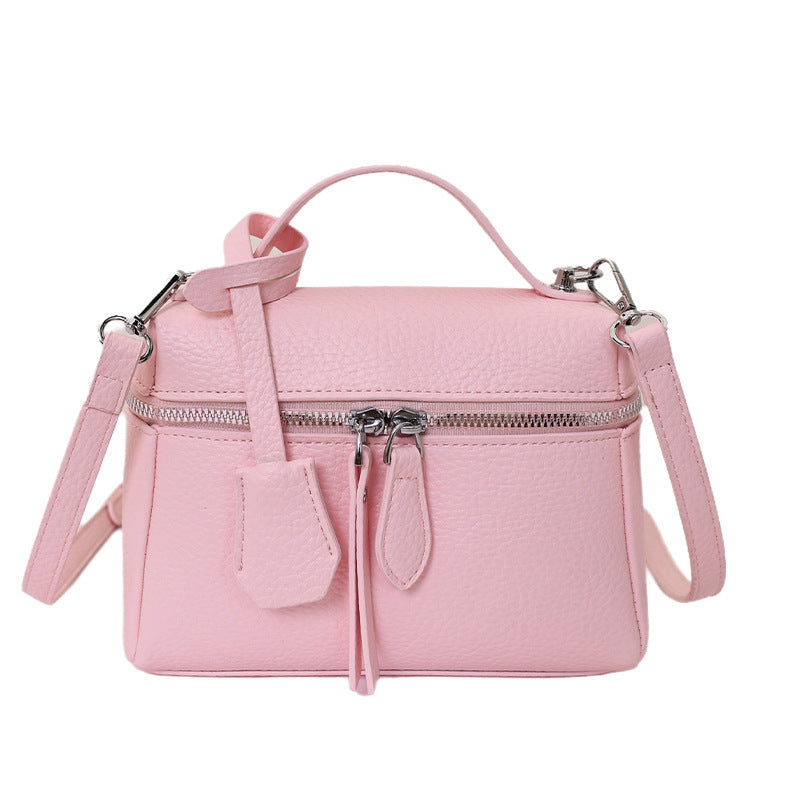 Women's practical shoulder bag with double zipper and versatile carrying strap