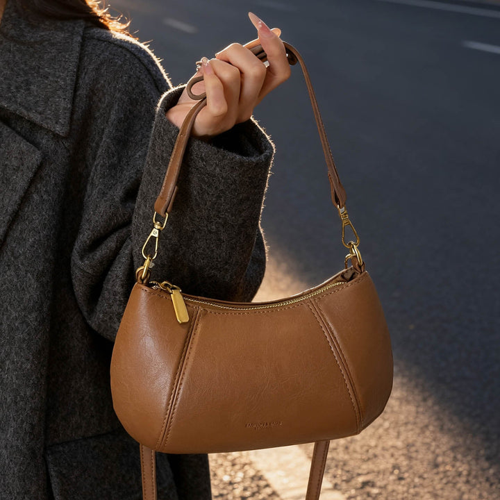 Ladies elegant shoulder bag with stylish design