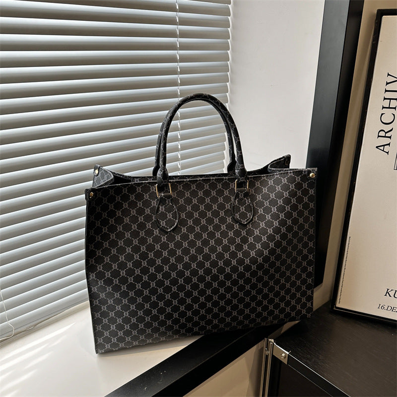 Women elegant tote bag with high-quality monogram design