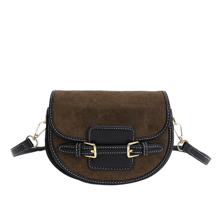Women's shoulder bag made of high-quality suede with elegant chain closure