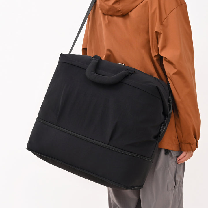 Versatile Multi-Functional Duffle Bag